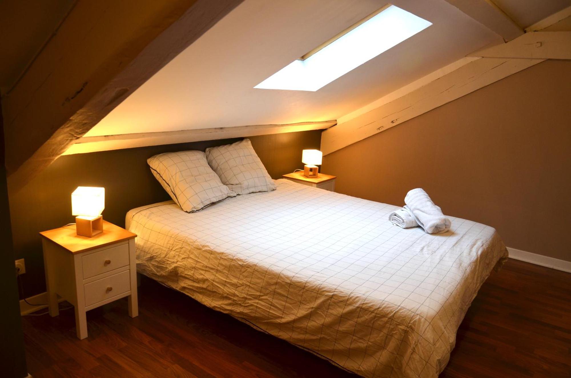 Ferienwohnung Le Cocon Troyen - 6-8P - 2 Parking Gratuits Troyes Exterior foto